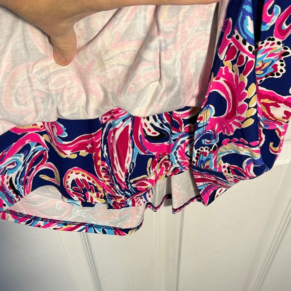 Lilly Pulitzer Vibrant Pink and Blue Skort - Picture 3 of 5